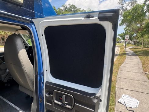 Used 2013 Chevrolet Express 3500 Extended w/ Power Package RWD image 48