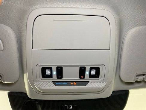 New 2025 Ford Explorer Active w/ Active Comfort Package image 22