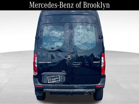 Used 2023 Mercedes-Benz Sprinter 2500 image 4