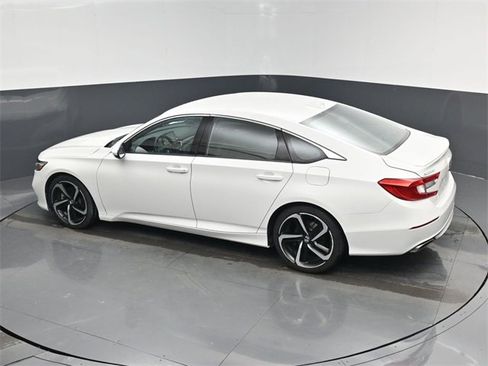 Used 2019 Honda Accord Sport image 34