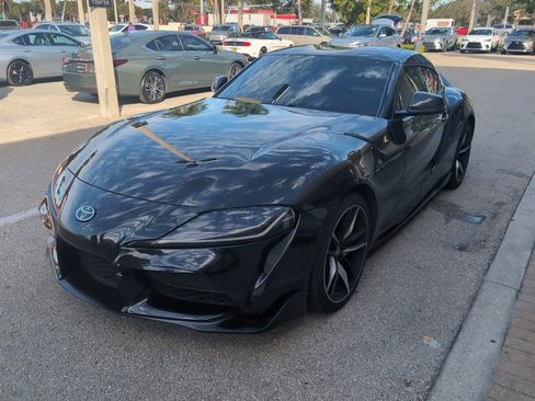 Used 2022 Toyota Supra image 3