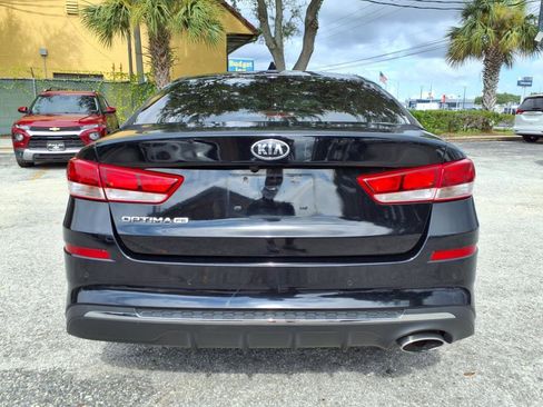 Used 2020 Kia Optima LX image 6