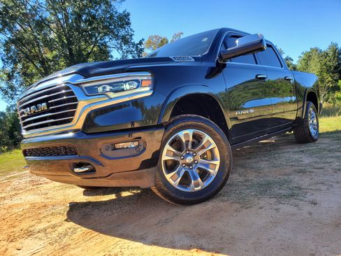Used 2020 RAM 1500 Limited image 2