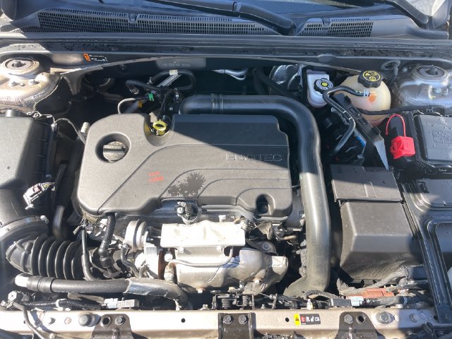 Used 2022 Chevrolet Malibu LT FWD image 31