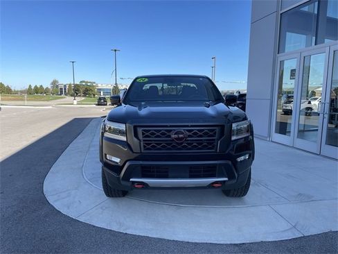 Used 2024 Nissan Frontier Pro-X image 7