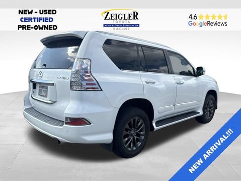 Used 2018 Lexus GX 460 Premium w/ Premium Package AWD/4WD image 3