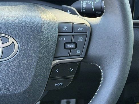 New 2026 Toyota Camry SE image 10