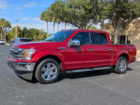 Used 2018 Ford F150 Lariat image 2