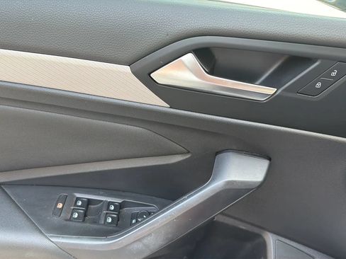Used 2020 Volkswagen Jetta S w/ Driver Assistance Package FWD image 41