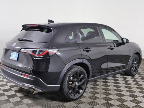Used 2025 Honda HR-V Sport image 8