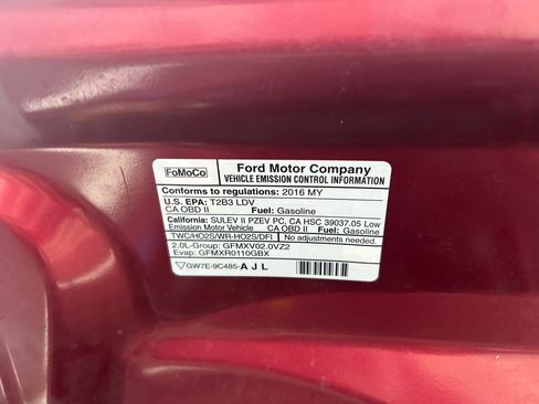 Used 2016 Ford Focus SE image 37