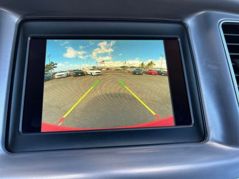 Used 2022 Dodge Charger SXT image 17