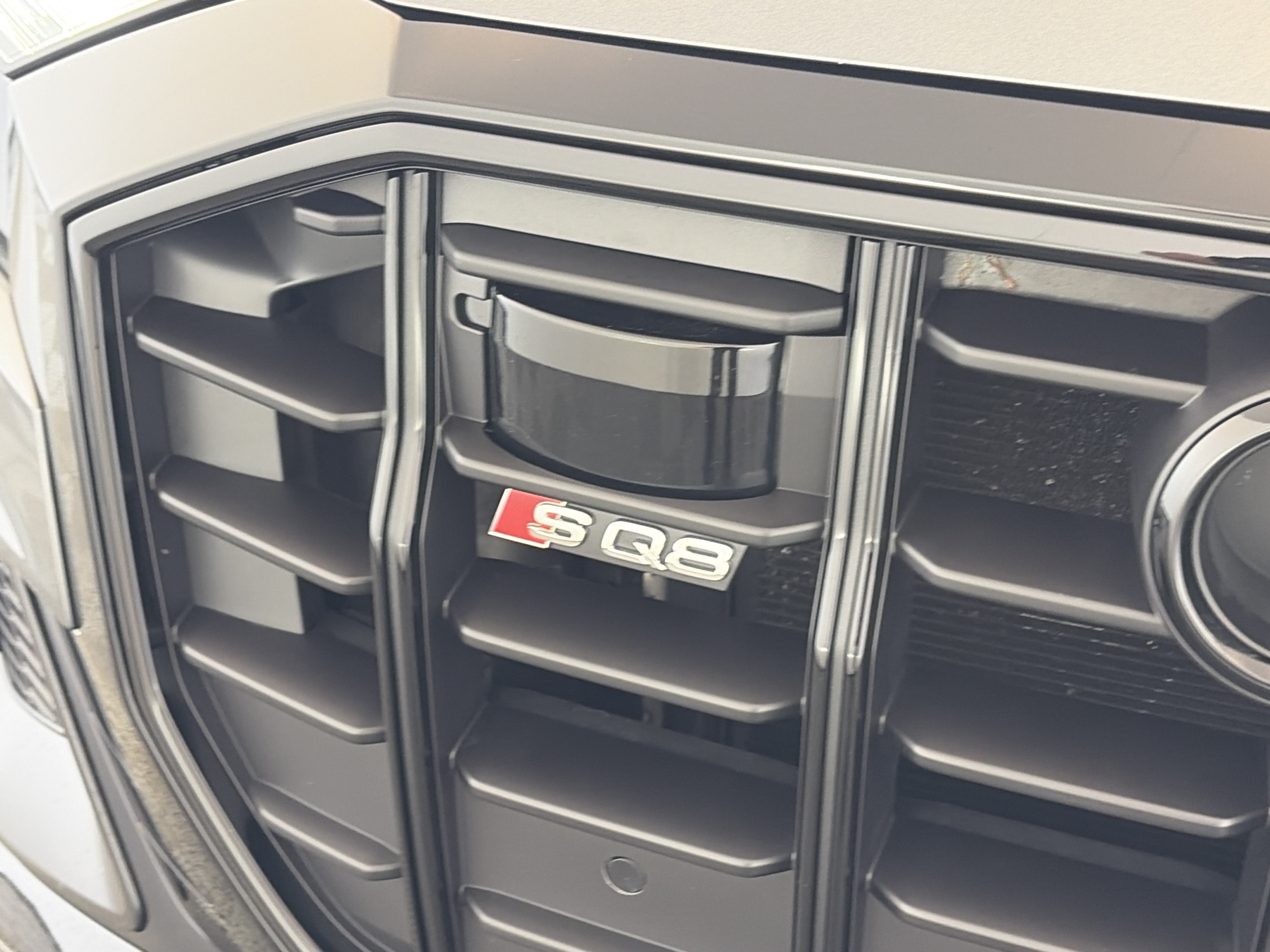 Used 2021 Audi SQ8 Premium Plus w/ Luxury Package AWD/4WD image 20