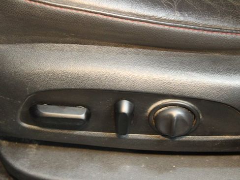 Used 2020 Chevrolet Blazer RS image 17