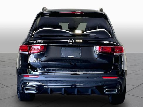 Certified 2023 Mercedes-Benz GLB 250 4MATIC image 5