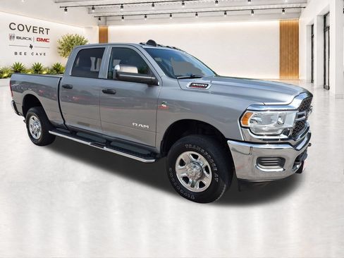 Used 2022 RAM 3500 Tradesman AWD/4WD image 2