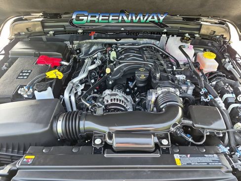 Used 2026 Jeep Wrangler Unlimited Sport AWD/4WD image 6