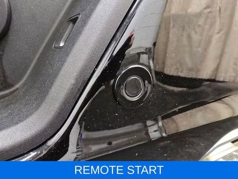 Used 2023 GMC Sierra 1500 Denali w/ Denali Reserve Package image 11