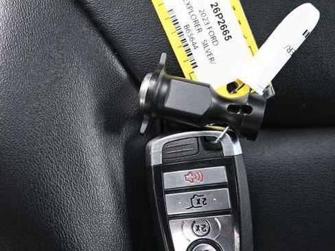 Used 2023 Ford Explorer XLT w/ Equipment Group 202A image 19