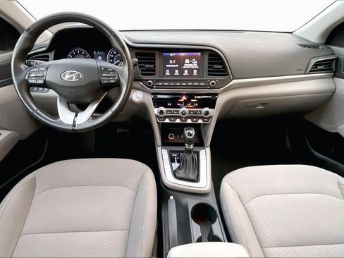 Used 2020 Hyundai Elantra Value Edition image 13