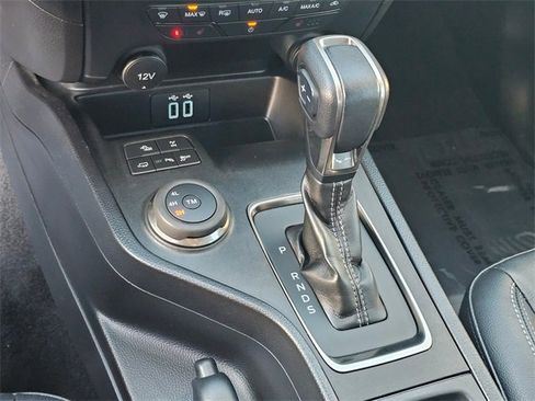 Used 2022 Ford Ranger Lariat w/ Equipment Group 501A High image 24