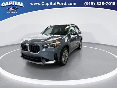 Used 2023 BMW X1 xDrive28i w/ Convenience Package AWD/4WD image 4