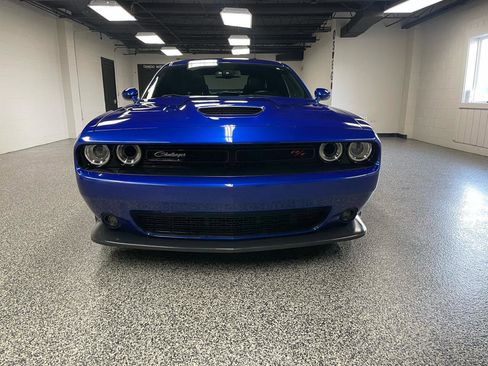Used 2019 Dodge Challenger R/T Scat Pack w/ Plus Package RWD image 11