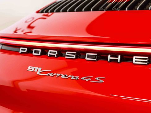 Used 2020 Porsche 911 GT3 RS image 23