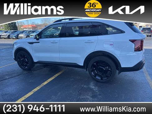 Used 2025 Kia Sorento SX Prestige w/ Olive Brown Leather Package image 14