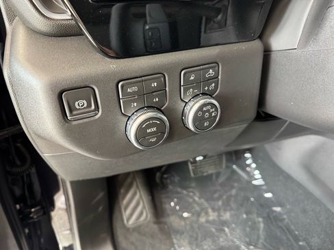 New 2026 GMC Sierra 1500 SLT w/ SLT Premium Plus Package image 19
