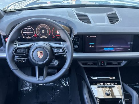 New 2026 Porsche Cayenne AWD/4WD image 14