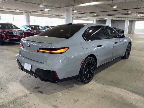 Used 2026 BMW 740i w/ Premium Package image 8