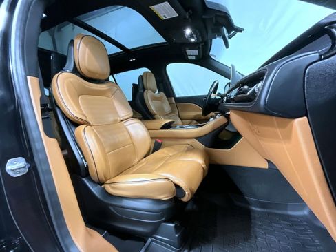 Certified 2023 Lincoln Aviator Black Label w/ Jet Package image 19
