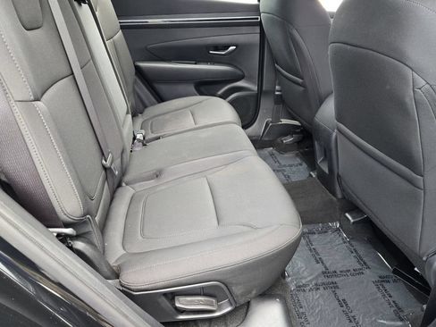 Certified 2023 Hyundai Tucson SE FWD image 15