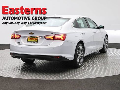 Used 2024 Chevrolet Malibu LT FWD image 5