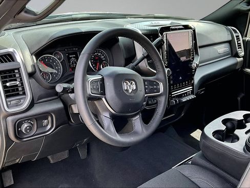 Certified 2025 RAM 2500 Big Horn AWD/4WD image 4