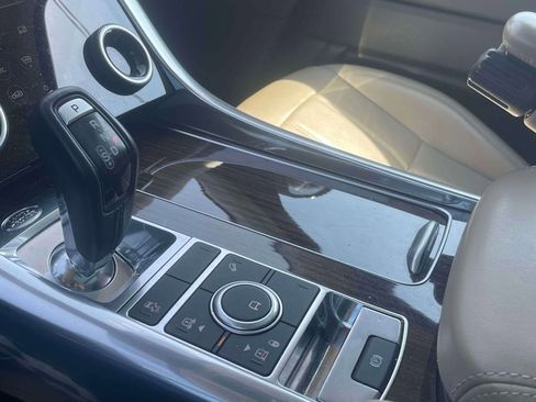 Used 2018 Land Rover Range Rover Sport HSE image 31