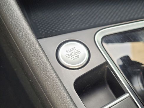 Used 2019 Volkswagen Jetta GLI image 26