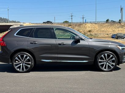 Used 2023 Volvo XC60 B5 Ultimate w/ Protection Package Premier