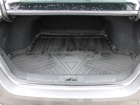 Certified 2022 Nissan Sentra SV image 5