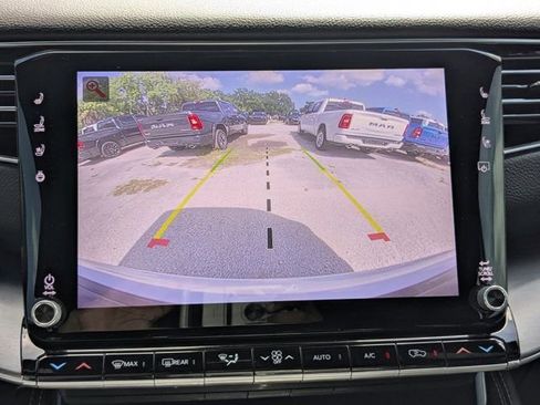 New 2026 Jeep Grand Wagoneer Limited image 24