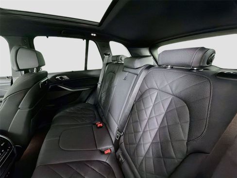 New 2026 BMW X5 xDrive40i AWD/4WD image 26