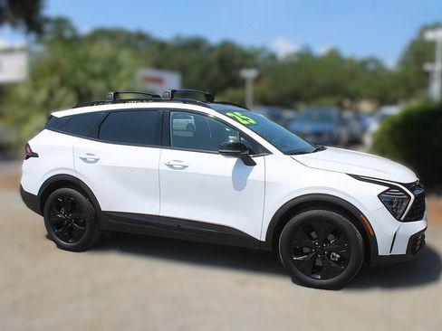 Certified 2025 Kia Sportage X-Line w/ Premium Package AWD/4WD image 4
