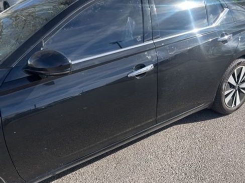 Used 2019 Nissan Altima 2.5 SV image 5