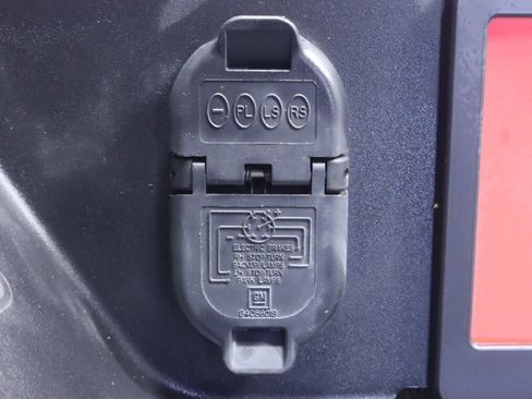 Used 2021 Chevrolet Silverado 1500 W/T w/ WT Value Package image 34