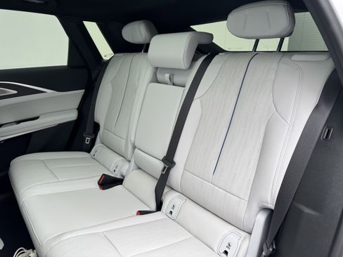 New 2025 Cadillac Lyriq Sport image 11