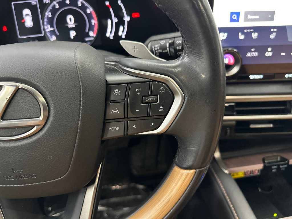 Used 2024 Lexus RX 350 Premium w/ Accessory Package (Z1) AWD/4WD image 28