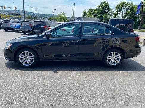 Used 2018 Volkswagen Jetta S FWD image 6