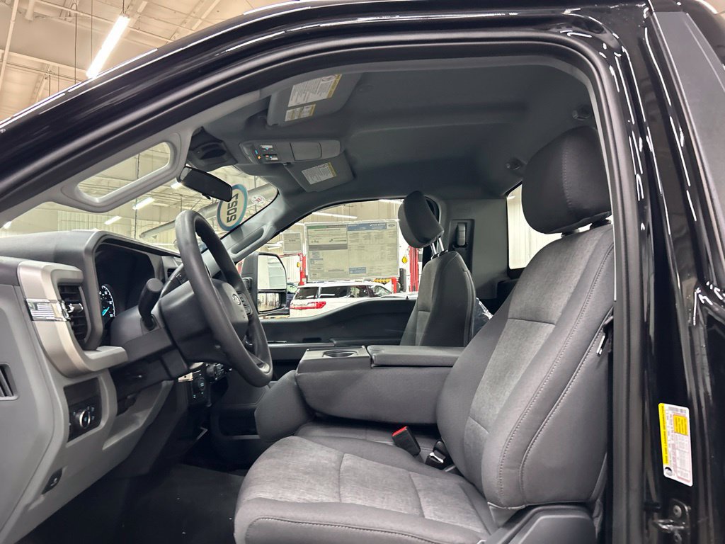 New 2027 Ford F350 XL w/ STX Appearance Package AWD/4WD image 10