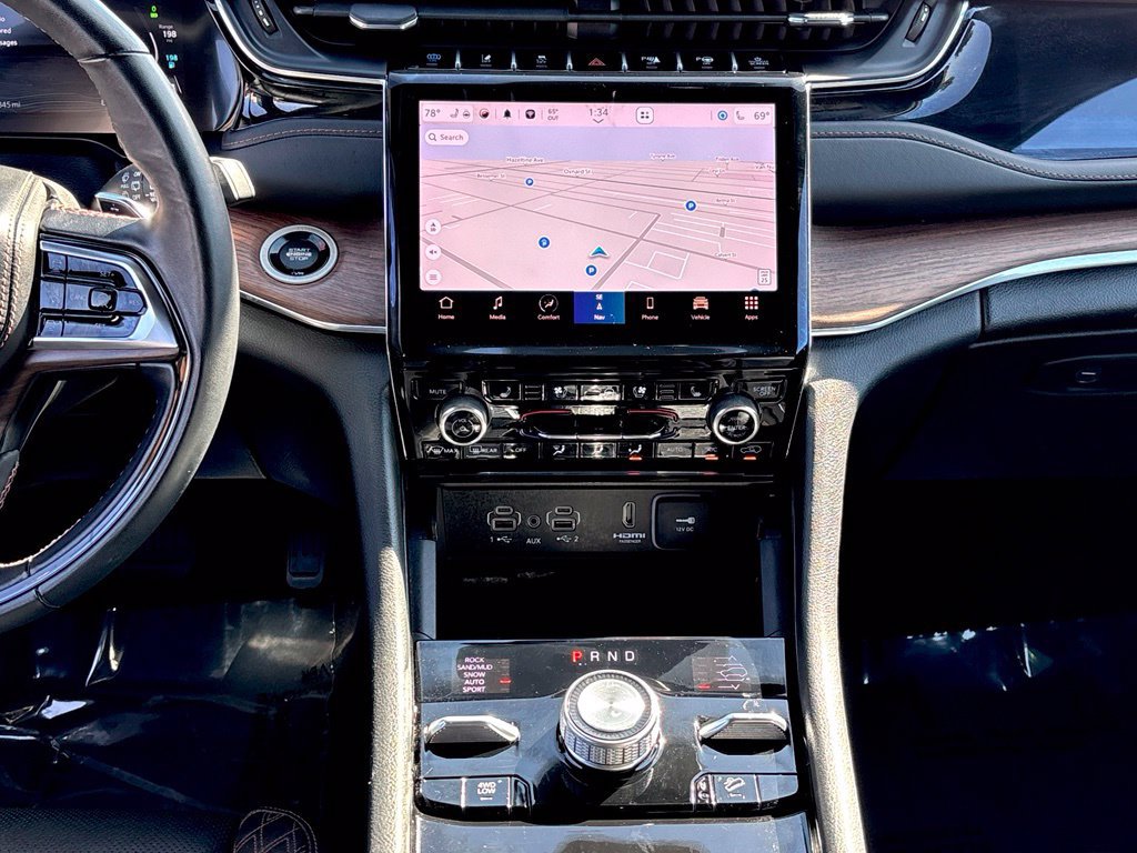 Certified 2023 Jeep Grand Cherokee Summit w/ Advanced Protech Group IV AWD/4WD image 14